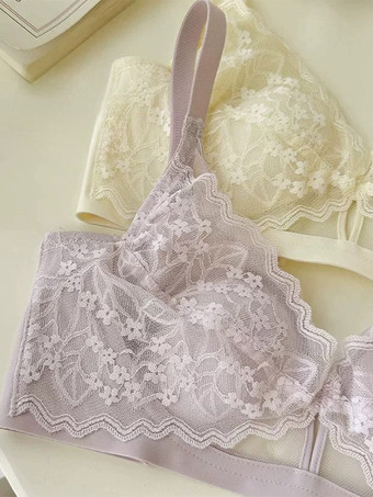 Soutien-gorge triangle en dentelle florale sans armatures disponible en 3 couleurs