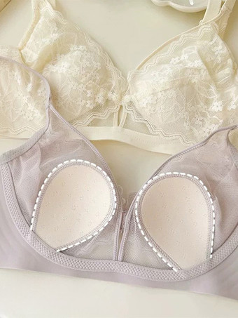 Soutien-gorge triangle en dentelle florale sans armatures disponible en 3 couleurs
