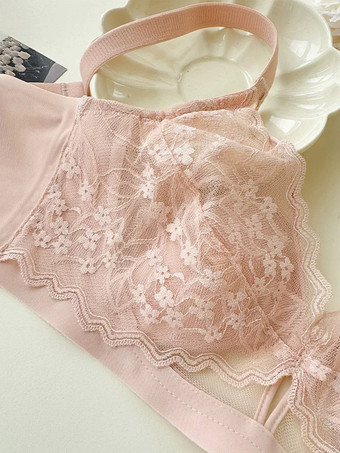 Soutien-gorge triangle en dentelle florale sans armatures disponible en 3 couleurs