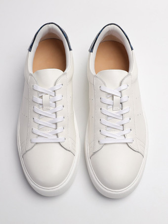 Baskets blanches de skate à bout rond patchwork lacets chaussures décontractées