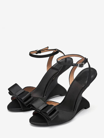 Sandales compensées en satin noir pour femmes bout ouvert ornées d'un nœud.
