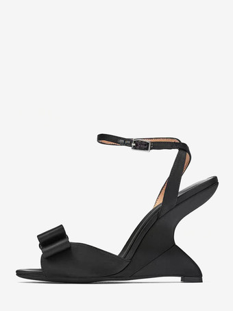 noir Sandales compensées en satin noir pour femmes bout ouvert ornées d'un nœud.