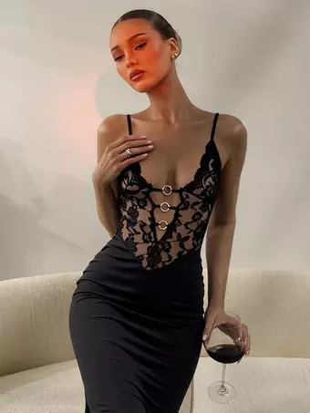 black lace dress back cut out Black Scalloped Lace & Spandex Cut-out Prom Dress