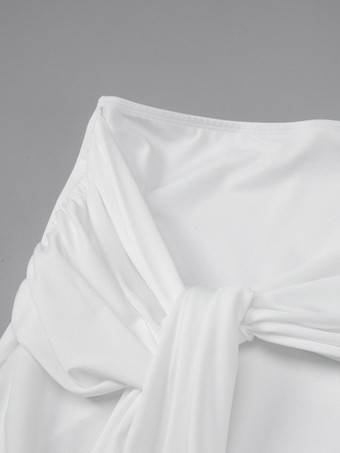 Ensemble deux pièces blanc chic à lacets jupe sans manches à col en V et haut de style streetwear