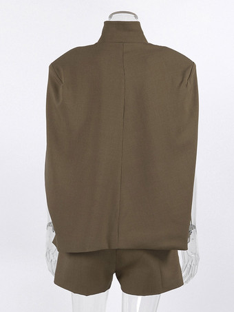 Ensemble 2 pièces blazer court gilet sans manches et short assorti tailleur femme.