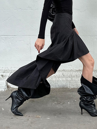 Jupe noire asymétrique mi-longue à volants et taille haute