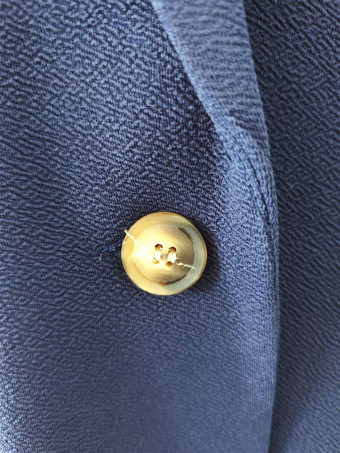 Damenblazer mit Revers offener Vorderseite hochkrempelbaren Ärmeln gestreiften Bündchen lässigem Business-Stil und Taschen