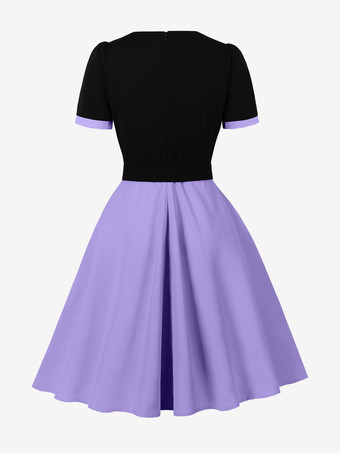 Vintage Midikleid mit Kontrastkragen lila kurzärmelig mit Gürtel A-Linie schwingend