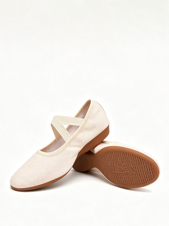 Rosa Ballettschuhe mit runder Spitze und gekreuzten Kreuzen