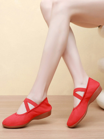 Rosa Ballettschuhe mit runder Spitze und gekreuzten Kreuzen