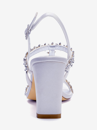 Brautschuhe aus Satin mit Blockabsatz Strasssteinen und floralen Details