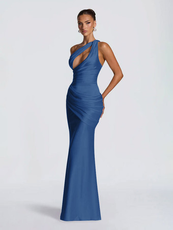 OrageuxRobe de soirée plissée longue en satin soyeux à encolure travaillée et élastique idéale pour les fêtes formelles.