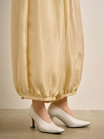 アプリコット色の伸縮性ウエストのハーレムパンツ、レディースのゆったりとしたバルーンランタン風のカジュアルパンツ