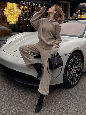 Dunkelgraues Strick-Loungewear-Set für Damen: Zweiteiliges Outfit mit Hose mit halbem Reißverschluss und weitem Bein