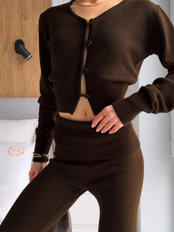 Zweiteiliges braunes Strickset für Damen: Cardigan mit V-Ausschnitt hochtaillierte Hose mit weitem Bein