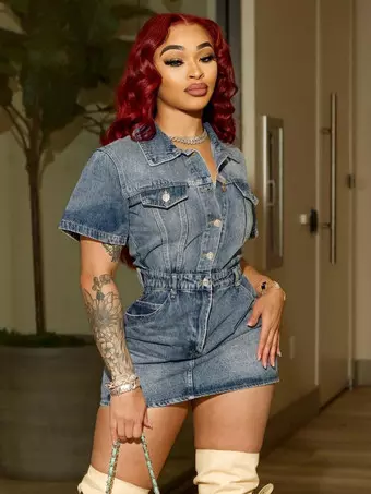 denim button up bodycon dress Short Sleeve For Women - Medium Wash Streetwear Mini Jean Dress - Spring Night Out 2026 A-Line Puff Sleeves Satin length:Above Knee Style:MP276S-09 this dress offers a