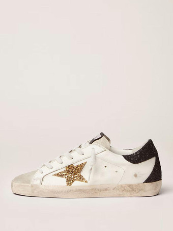 Color ligero de oroZapatillas de deporte para mujer blancas con punta redonda detalle de purpurina cordones y zapatillas de skate