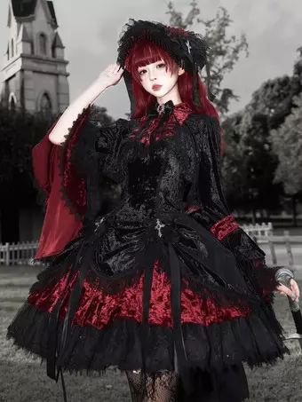 ゴシックロリータドレス – ダークでエレガントなスタイル - Lolitashow.com