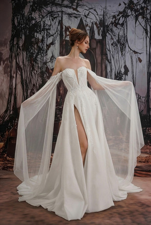 ゴシックブラックウェディングドレス、レースAライン、ロングスリーブ、ナチュラルウエスト、ティアードトレーン付きブライダルドレス