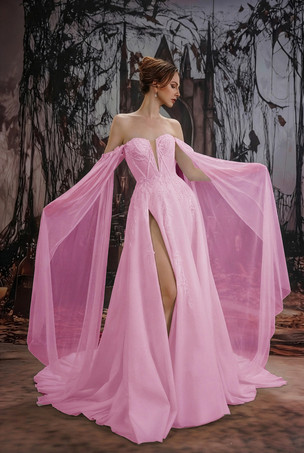 ピンクゴシックブラックウェディングドレス、レースAライン、ロングスリーブ、ナチュラルウエスト、ティアードトレーン付きブライダルドレス