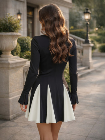 コントラストプリーツAラインフレアミニドレス（スクエアネック、レディース）2026