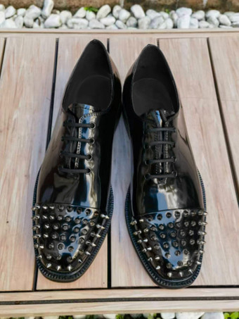 Scarpe eleganti nere da uomo con punta tonda borchie lacci e scarpe da ballo