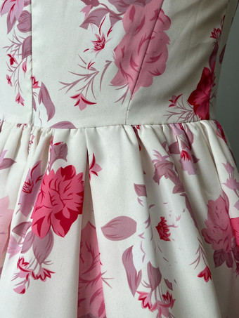 Robe courte rose à imprimé floral et col carré sans manches pour fête d'anniversaire 2026