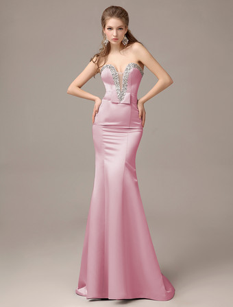 RosaVestido de noche de satén con escote en corazón