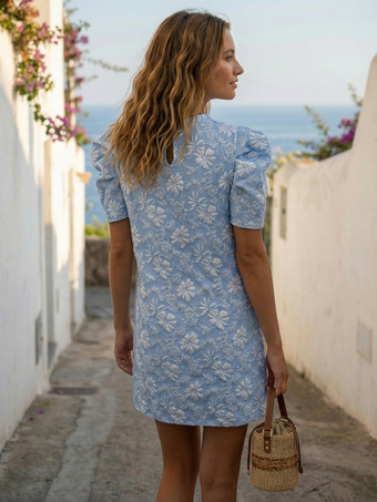 パフスリーブミニシフトドレス（レディース） - 花柄ジャカードクルーネックサマードレス - サマービーチパーティー2026