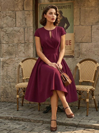 ヴィンテージドレス　1950年代オードリーヘップバーン風　ジュエルネック　カットアウト　半袖　二次会　お呼ばれ　発表会　ミディアムスイングドレス