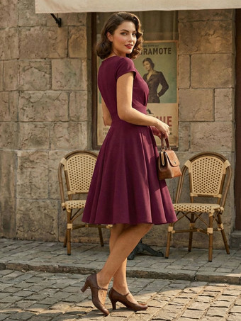 ヴィンテージドレス　1950年代オードリーヘップバーン風　ジュエルネック　カットアウト　半袖　二次会　お呼ばれ　発表会　ミディアムスイングドレス