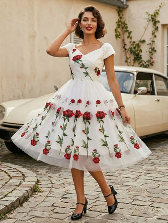 ホワイト ローズ刺繍入りヴィンテージミディスイングドレス（女性用） - 1950年代風オフショルダー、オードリー・ヘプバーン風Aライン - サマーティーパーティー2026