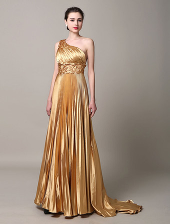 ライトゴールパーティードレス　ゴールド　ボールガウンライン　トレーン付き　ノースリーブ　
