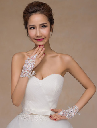 ウエディンググローブ　ブライダルグローブ　アイボリー　レース　レース　手首の長さ　ウエディング　フィンガーレス　