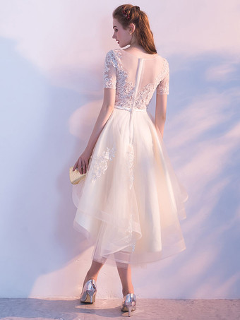 卒業式ドレス　ホームカミングドレス　パーティードレス　フォーマルドレス　チュール　Aライン　シャンパンカラー　ファスナー　アシンメトリー　ラウンドネック　半袖　