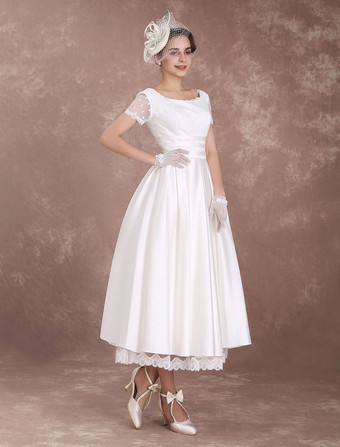 robe de mariée vintage A-ligne à taille naturelle Tissu de satin en dentelle avec doublure et jupon 