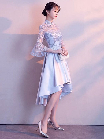 ライトグレーのカクテルドレススタンドカラーベルスリーブショートウエディングドレス非対称卒業ドレス