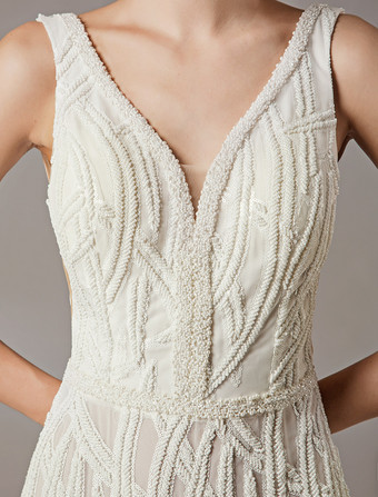 Robe de mariée sirène ivoire en chiffon col V en dentelle à traîne dos nu à zip robe de mariage