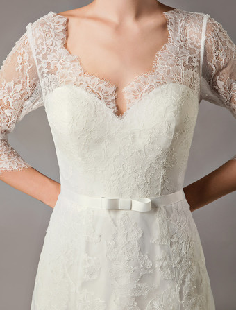 ウェディングドレス　2025　Aライン　アイボリー　Vネック　レースチュール　ハーフスリーブブライダルドレストレーン付き