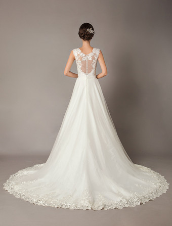 Robes de Mariée Ivoire Une Ligne Perlant Ceinture V Cou Robes De Mariée Avec Train