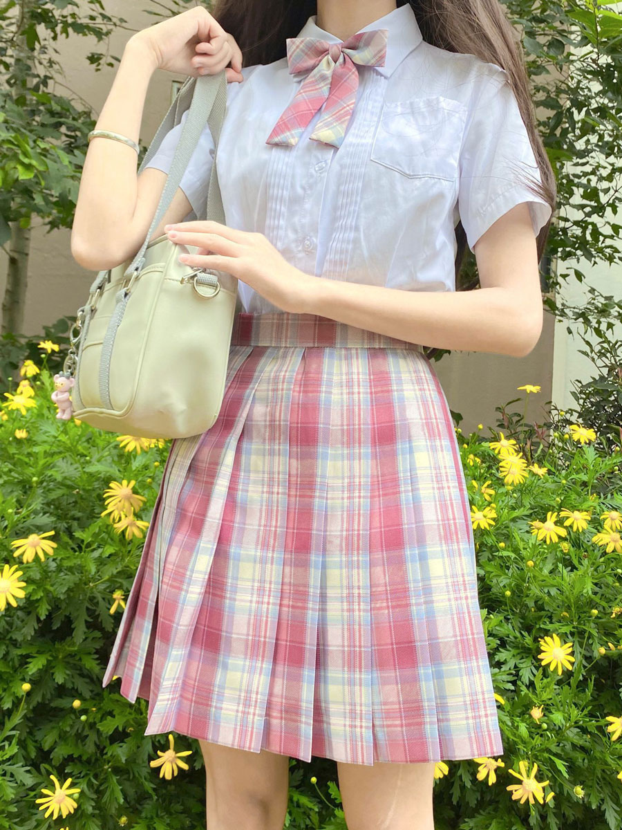 pink plaid outfit